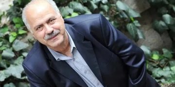 Karakter oyunculuğuyla hafızalara kazınan Ali Tutal, beyin kanaması sonrası tedavi gördüğü hastanede 76 yaşında yaşamını yitirdi.