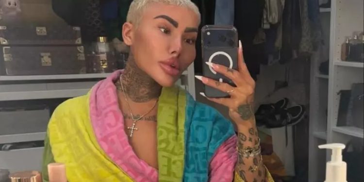 Estetik operasyonlarıyla tanınan İngiliz fenomen Jordan James Parke’in ani ölümü soru işaretleri yarattı