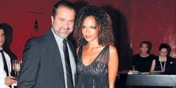 Beşiktaş'ın eski başkanlarından Serdar Bilgili ile Amelie Latournald birlikteliği 2010'lu yıllara damga vuran aşk hikayeleri arasındaydı.