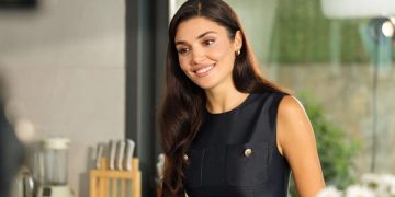 Hande Erçel dosyasında yeni adım 3 Ünlü isimlere yönelik yürüttüğü uyuşturucu soruşturmasında oyuncu Hande Erçel’le ilgili dikkat çeken bir gelişme yaşandı.