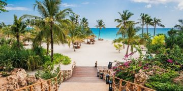 Tanzanya açıklarında uzanan Zanzibar, ilk bakışta yalnızca masmavi denizi ve pudra gibi kumsallarıyla akıllarda yer ediyor.