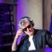 “Nightcall” şarkısıyla geniş bir dinleyici kitlesine ulaşan Fransız DJ Kavinsky’nin Paris’te yaşamını yitirdiği bildirildi