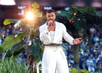 Latin pop müziğinin dünyaca ünlü ismi Ricky Martin, 11 Temmuz’da Küçük Çiftlik Park’ta konser verecek.