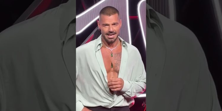 Ricky Martin 15 yıl sonra İstanbul’da: Konser sonrası Türk hamamına gidecek