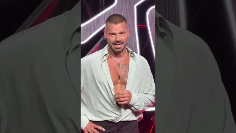 15 sene sonra Ricky Martin İstanbul’da sahne aldı 35 rickymartin is looking amazing