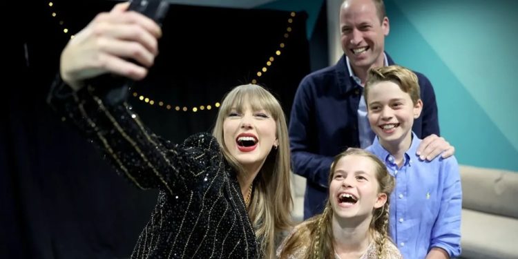 Galler Prensi William ve Galler Prensesi Kate Middleton’ın, Taylor Swift ile Travis Kelce’nin düğününe katılmayacağı öğrenildi.