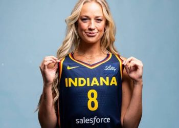 Sophie Cunningham ile ilgili merak edilen her şey bu yazıda. İndiana Fever ve WNBA'in yıldız isminin hayat hikayesi sizlerle.